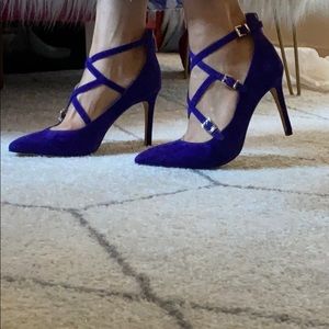 💜Beautiful Leather Purple Heels 👠💜